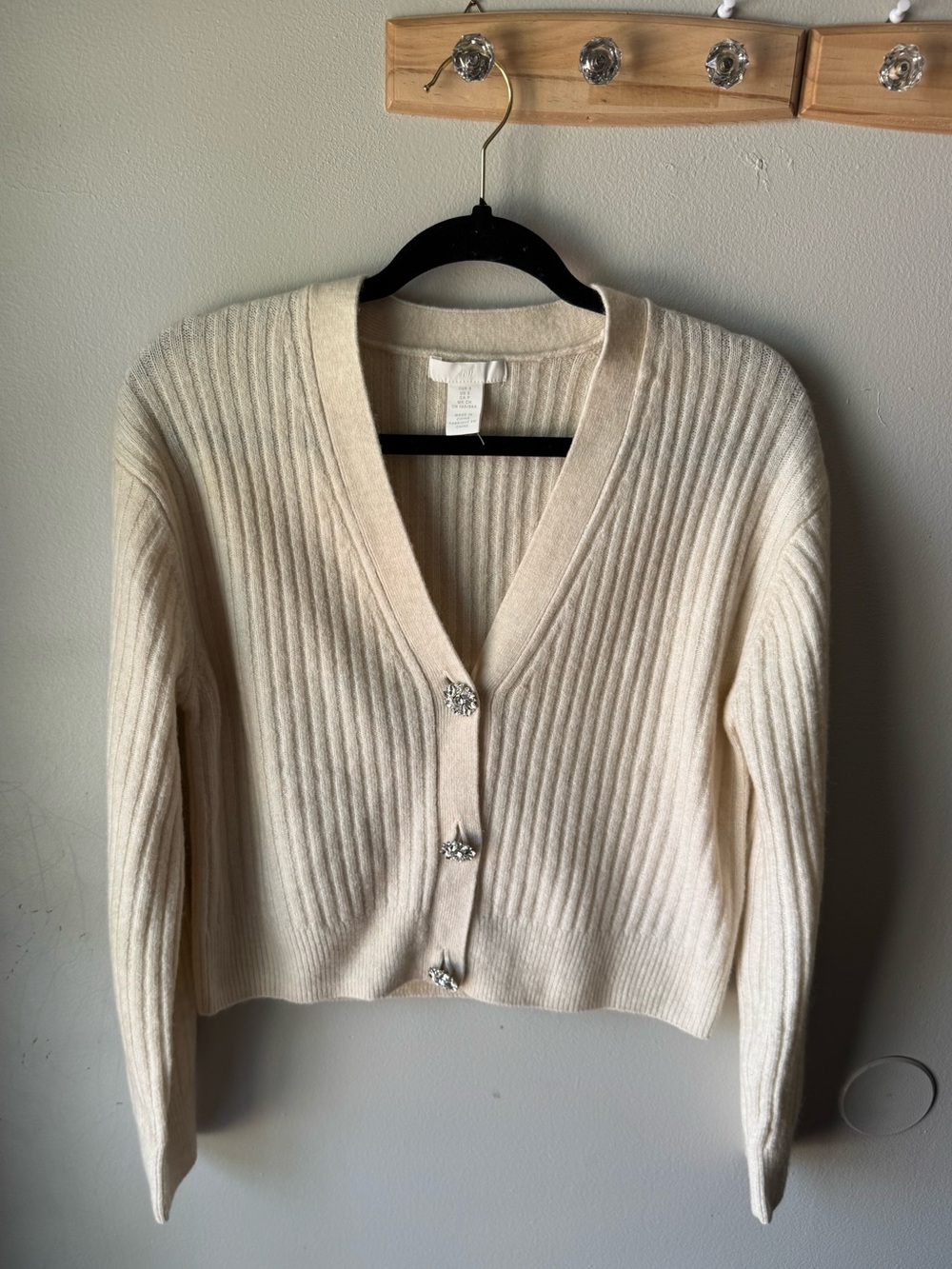 H&M Cream Cropped Ribbed Cardigan Sweater Rhinestone Jewel Button Small
